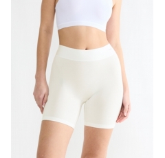 Free Evolve Cyclist Short - Silky White